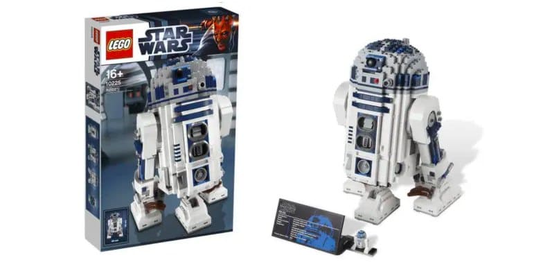 LEGO 10225 UCS R2-D2 de 2012.