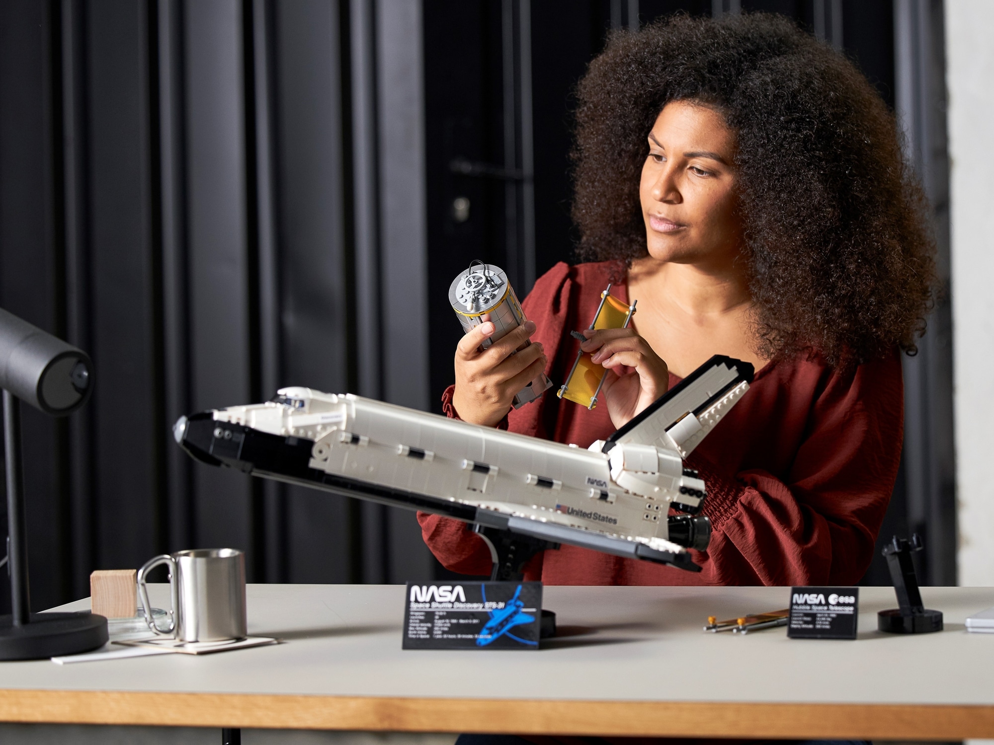 Descubrimos el nuevo LEGO NASA Space Shuttle Discovery (10283)