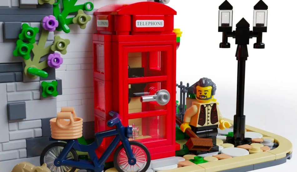 THE VILLAGE POST OFFICE