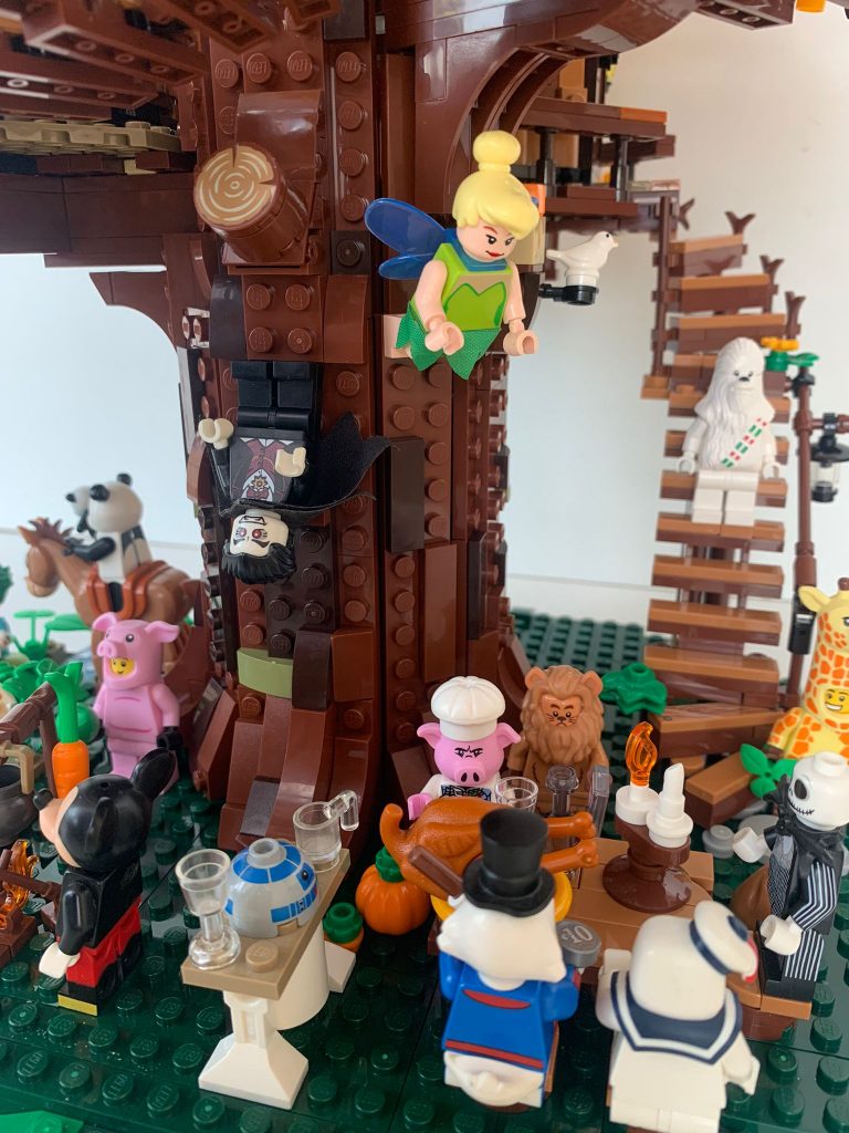 La Casa del Árbol (21318)