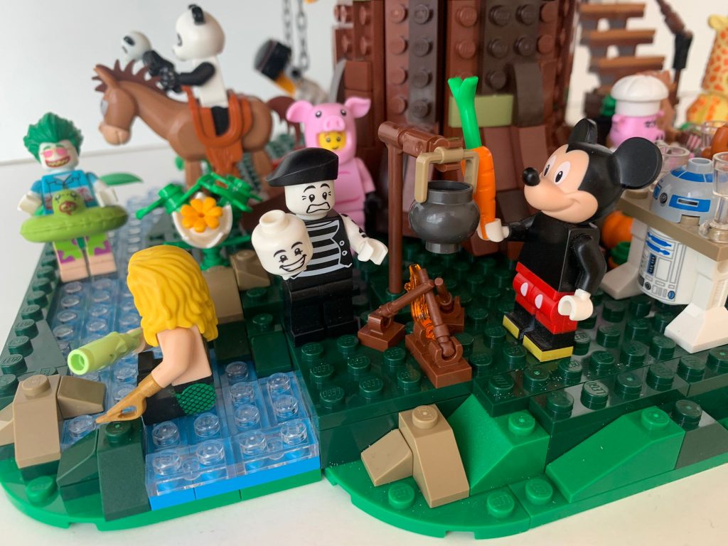 La Casa del Árbol (21318)