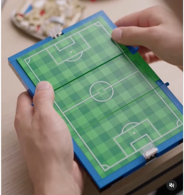 LEGO Santiago Bernabéu 10299