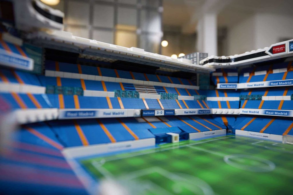LEGO Santiago Bernabéu 10299