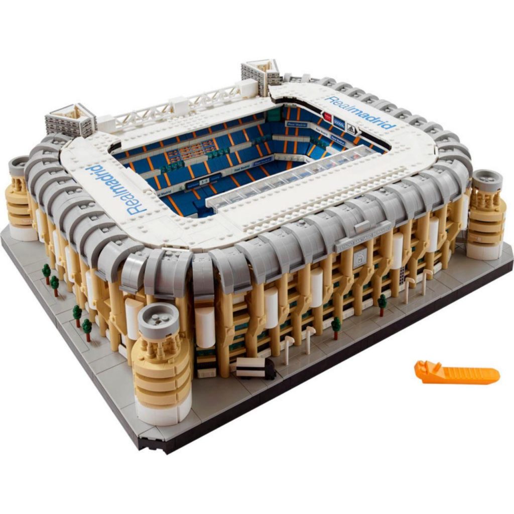 LEGO Santiago Bernabéu 10299