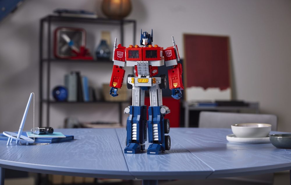 LEGO Optimus Prime 10302 llega en Junio