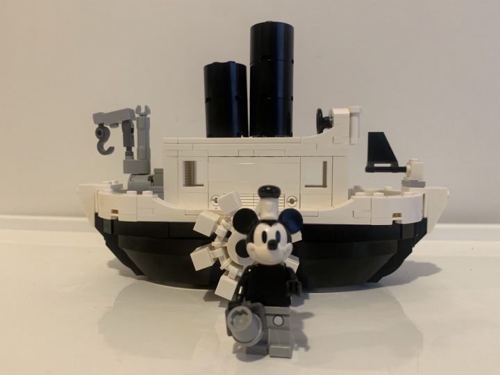 Brickmontamos…LEGO Disney Mini Botero Willie 40659